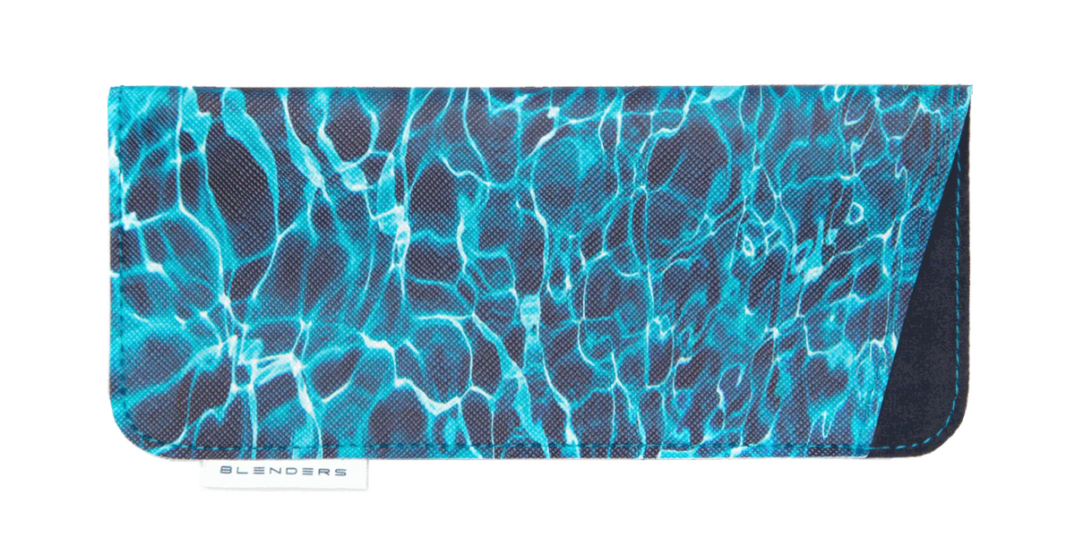 Poolside Sleeve